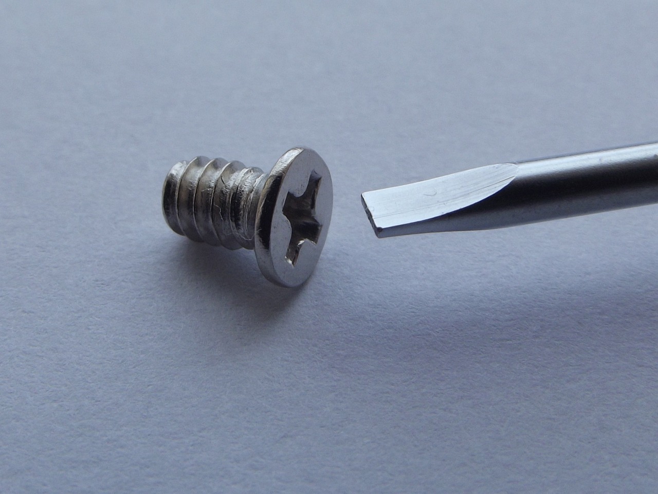 screw, screws, screwdriver