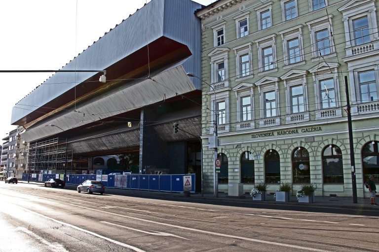 Nový riaditeľ Slovenskej národnej galérie zrušil bezplatný vstup len pol hodinu po svojom nástupe do funkcie