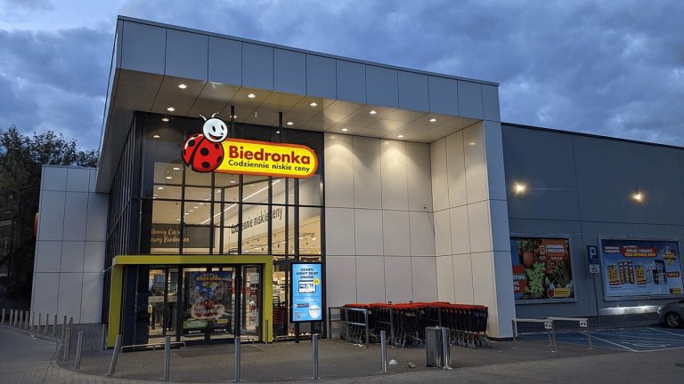 Sieť Biedronka oznámila, v ktorých mestách na Slovensku otvorí predajne