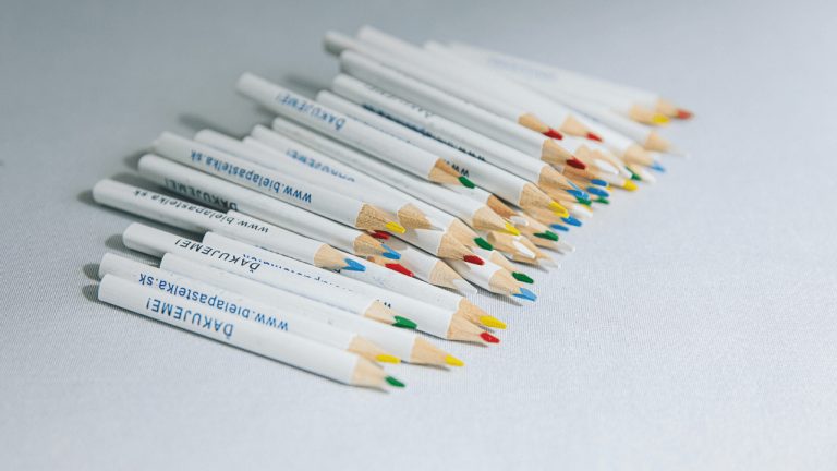Pomôžte nevidiacim prostredníctvom zbierky Biela pastelka