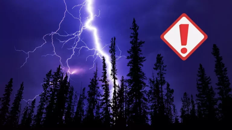 Veľká výstraha meteorológov: Slovensko zasiahnu silné búrky už o pár hodín. Toto sú najviac ohrozené regióny