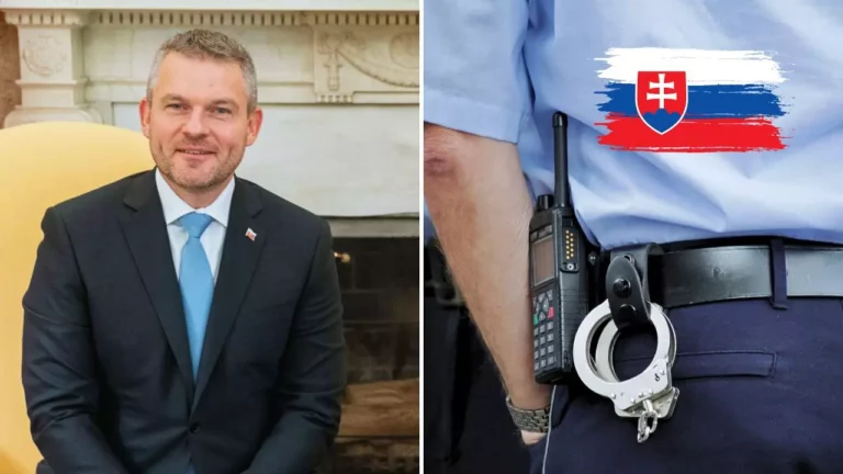 Muž v obleku sedí, vedľa detail uniformy s vysielačkou a putami, slovenská vlajka na pozadí.