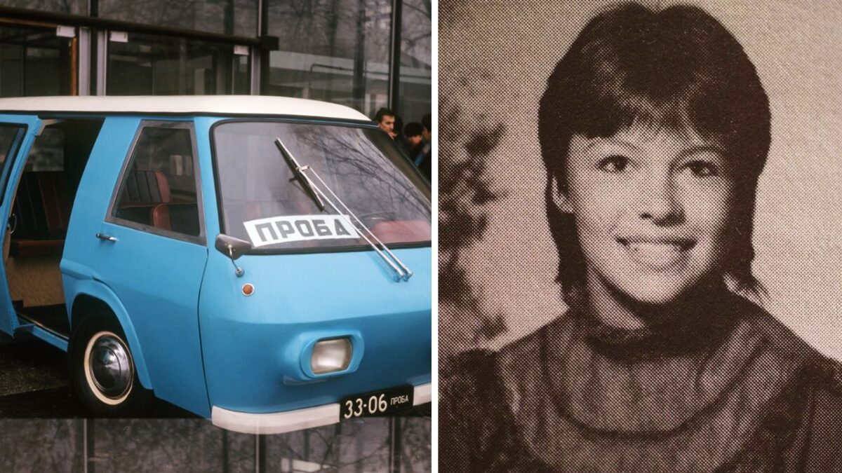 Naľavo je modrý retro automobil s otvorenými dverami, napravo čiernobiela fotografia usmiateho dievčaťa.