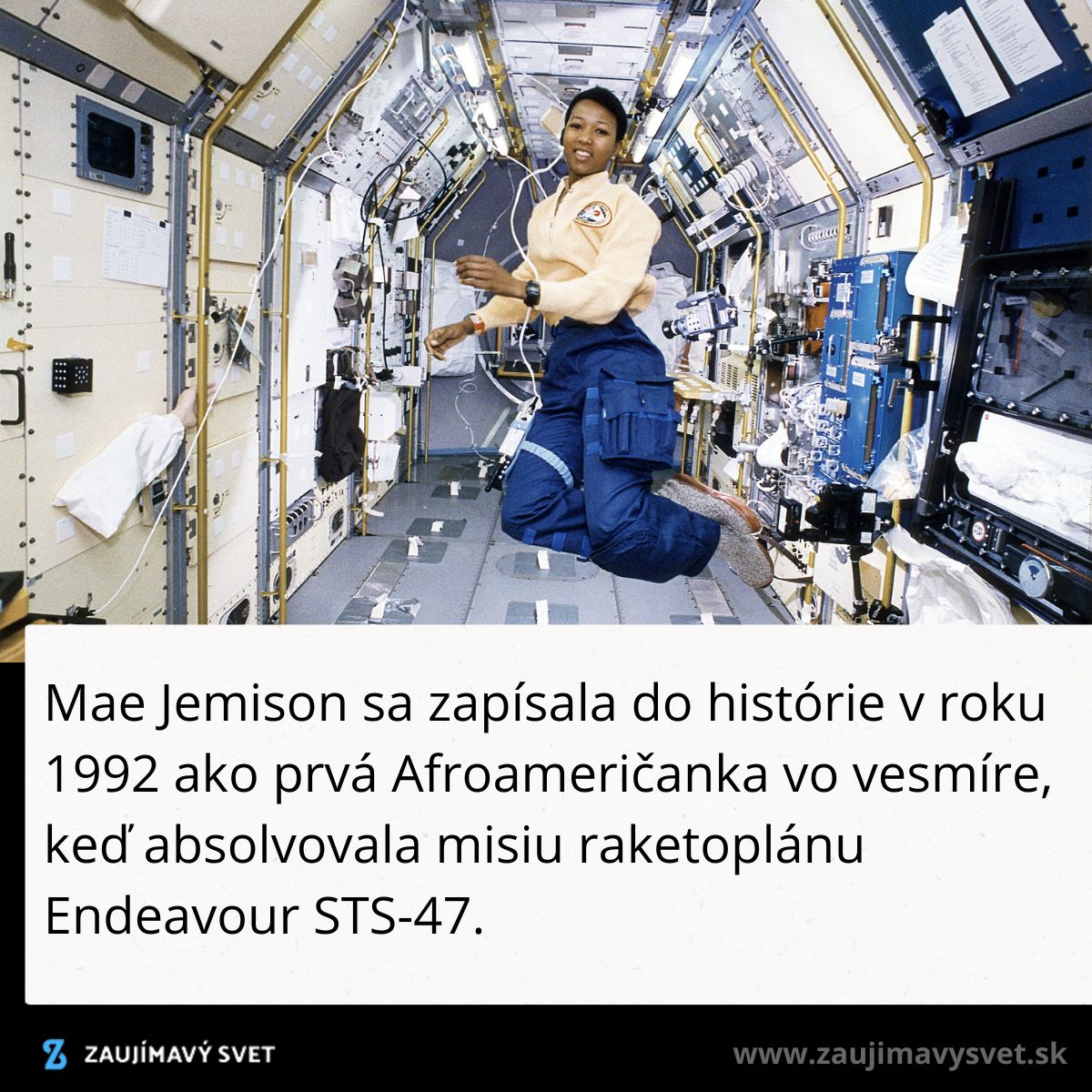Astronautka vo vnútri vesmírneho raketoplánu pri historickej misii v roku 1992.