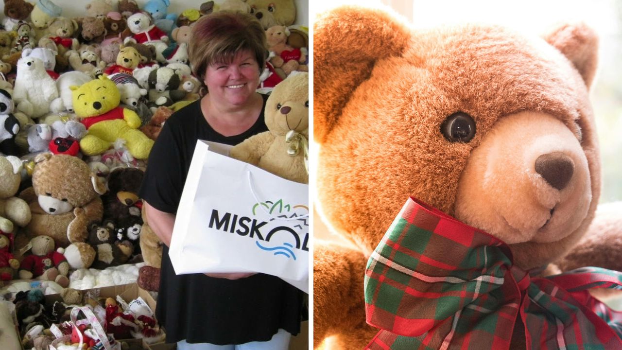 Žena s papierovou taškou medzi plyšovými medvedíkmi a detailný záber na veľkého hnedého medveďa s mašľou.