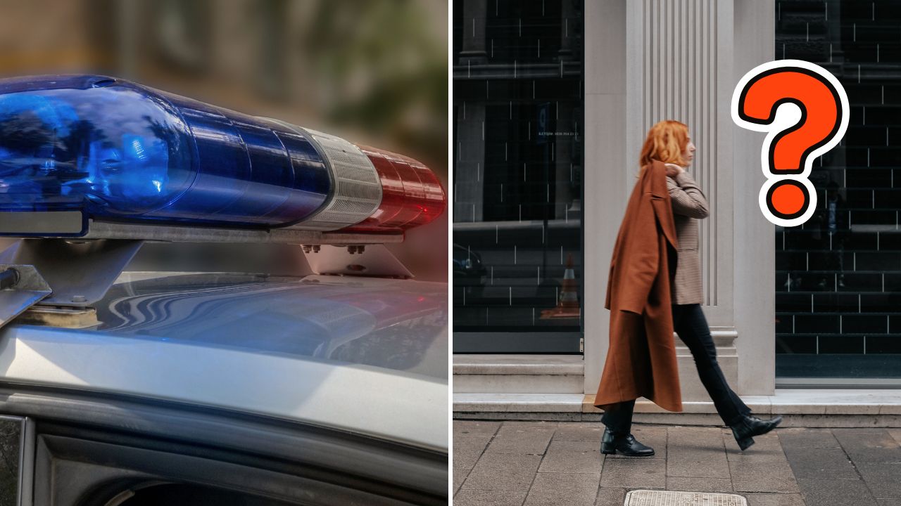 Neznáma osoba vedľa policajného auta s modrým majákom, otáznik vyvoláva zvedavosť.