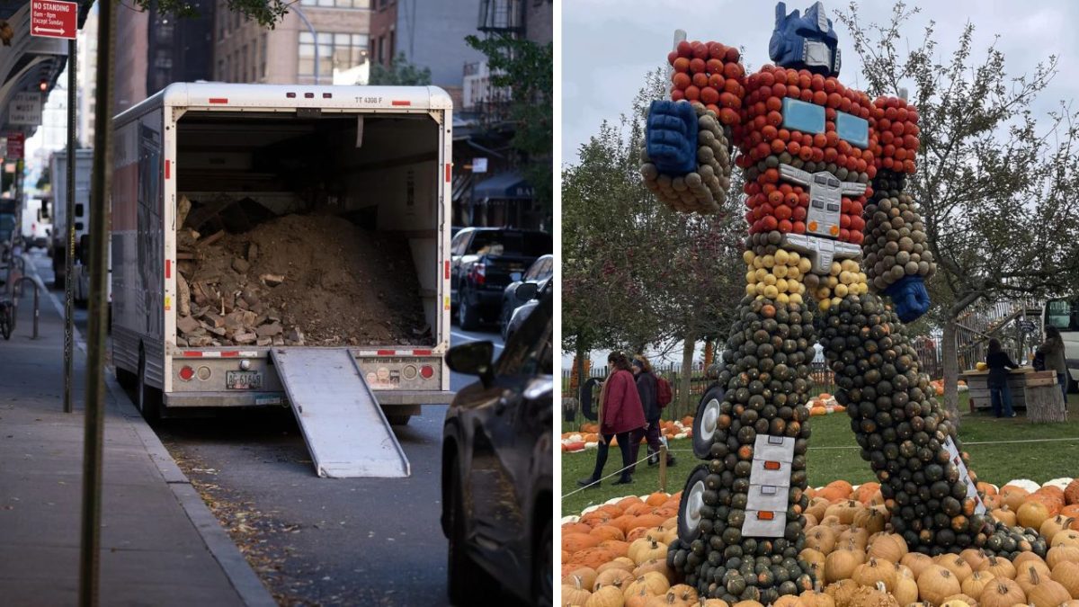 Nákladné auto s hlinou na ulici vedľa sochy robota z tekvíc v parku.