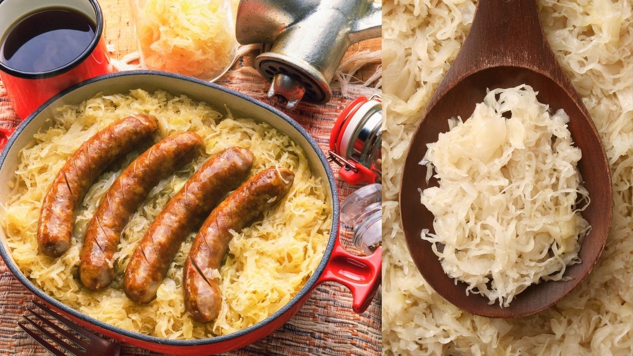 Tradičné slovenské jedlo: klobásy s kyslou kapustou v hrnci, servírované s lyžicou kyslej kapusty.