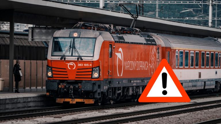 Počasie komplikuje dopravu: Vlaky na Slovensku meškajú aj viac než dve hodiny