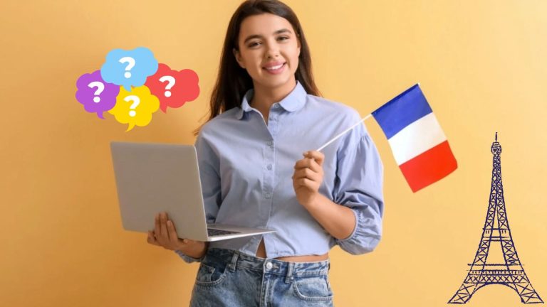 Žena s notebookom a francúzskou vlajkou, symbolizujúca učenie sa francúzštiny, na pozadí Eiffelovej veže.