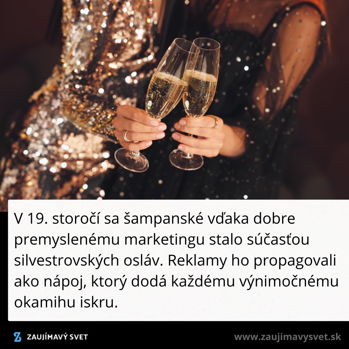 Ženy v trblietavých šatách držia poháre so šampanským pri slávnostnom prípitku.