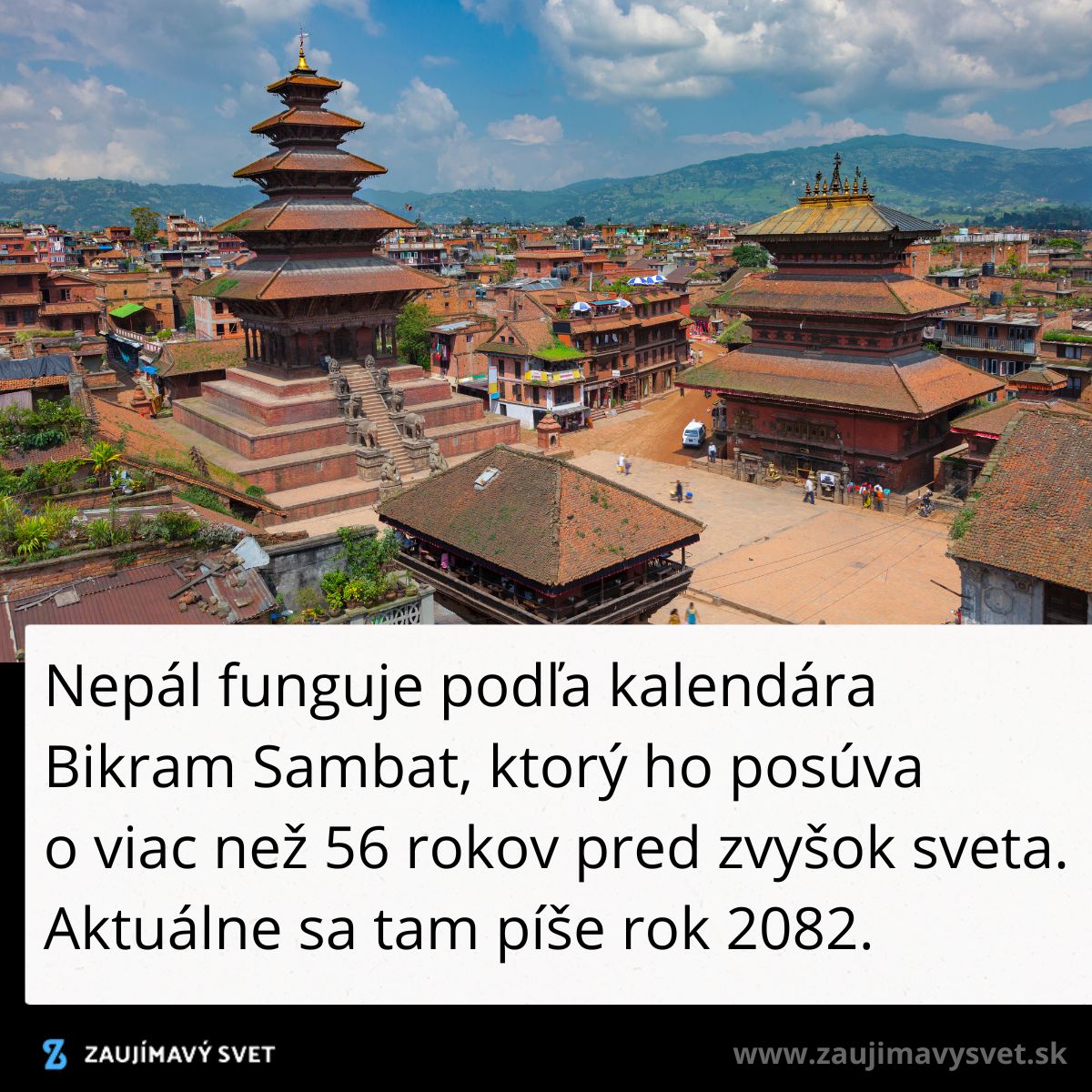 Nepálsky chrám v typickej architektúre, pri pohľade zhora, s okolím v pozadí.