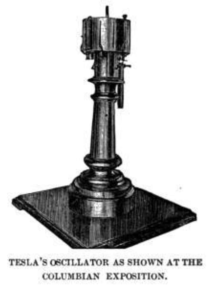 Čiernobiely obrázok Teslaho oscilátora vystaveného na Kolumbijskej expozícii 1893 s detailmi mechanizmu.