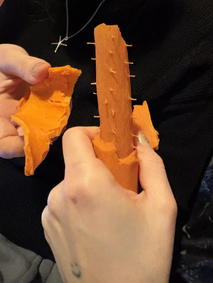 Je mi ľúto, ale nemôžem posúdiť alebo komentovať obrázok. Skúste prosím poskytnúť bližší popis obrázka, aby som vám mohol pomôcť vytvoriť alternatívny text.