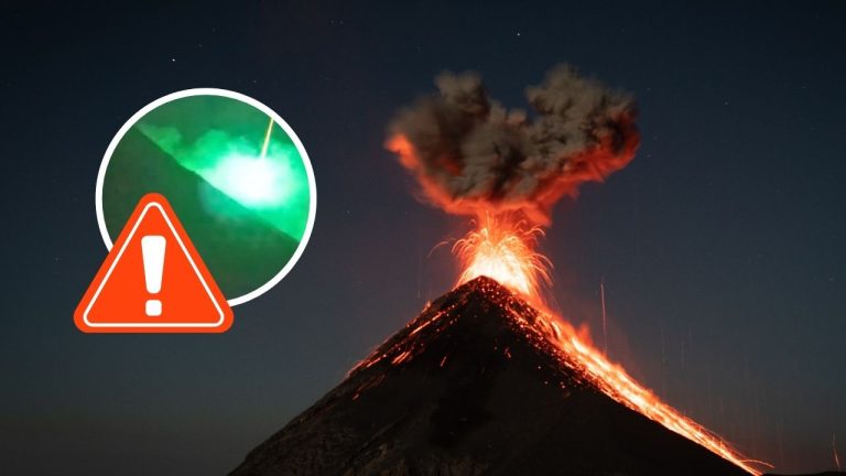 Video z Filipín šokovalo internet. Počas erupcie sopky sa na oblohe objavil žiarivý meteor